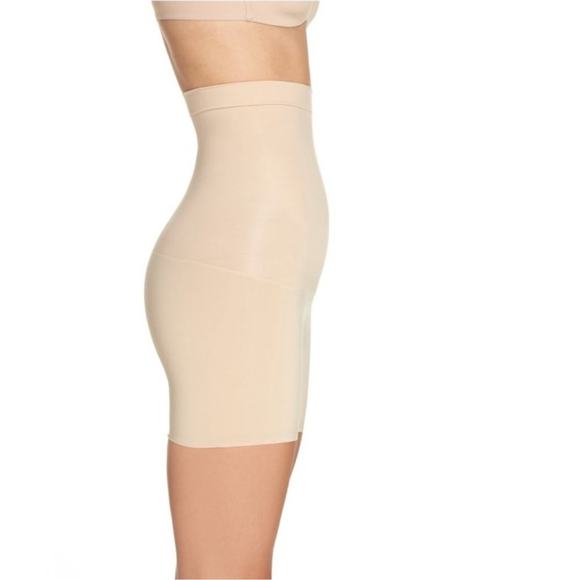 SPANX Shape My Day High-Waist Mid-Thigh Shorts - Picture 3 of 13